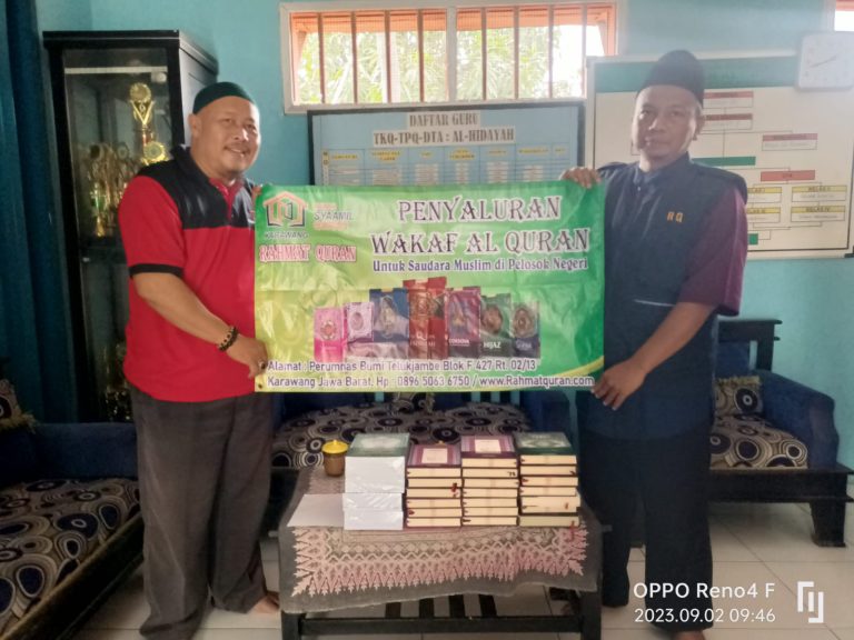 penyaluran wakaf quran ke al hidayah